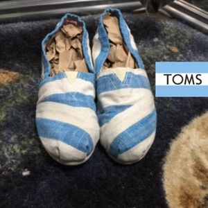 Toms striped blue and white